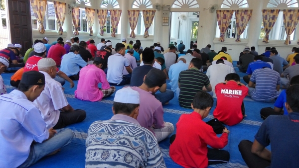 モスクの礼拝