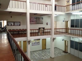Kendriya Hindi Sansthanアグラ校の校舎内