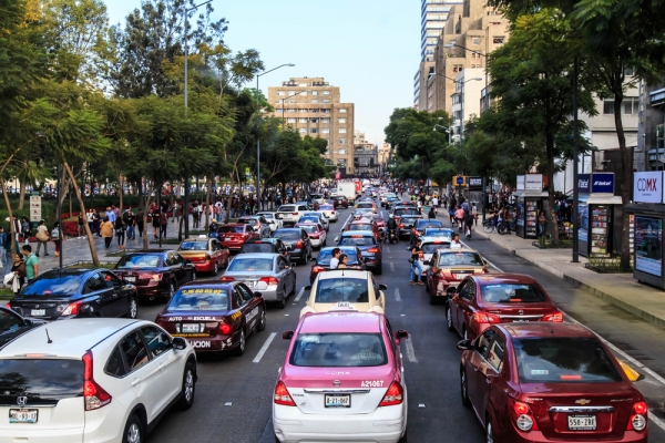 メキシコ　交通渋滞